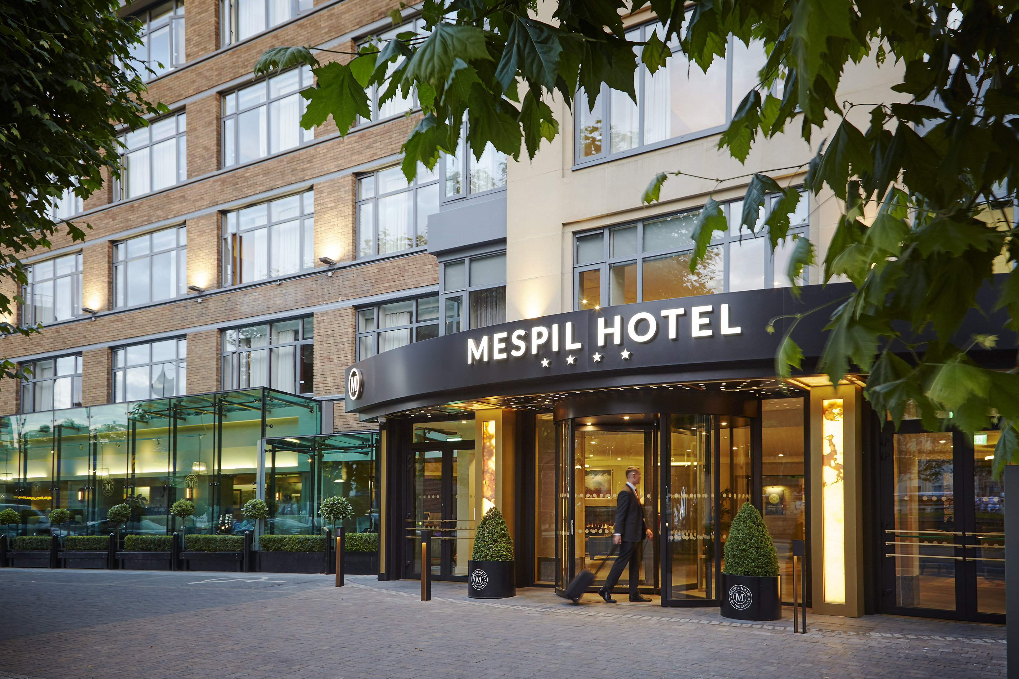 Mespil Hotel 